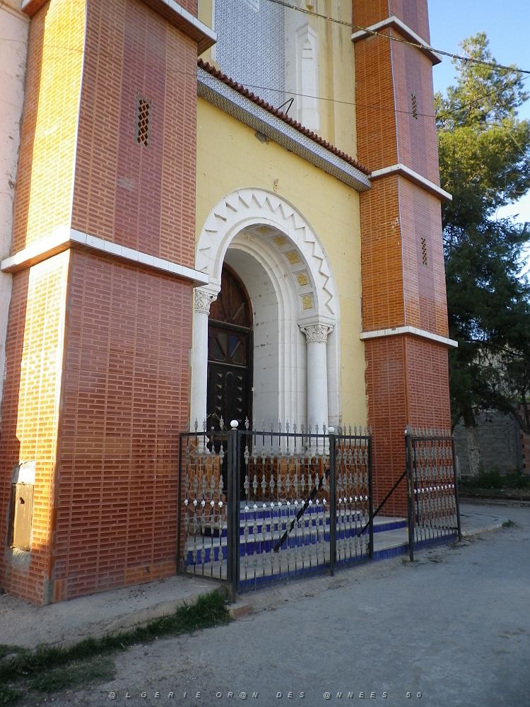 1893 le devant de l'eglise de misserghin.JPG